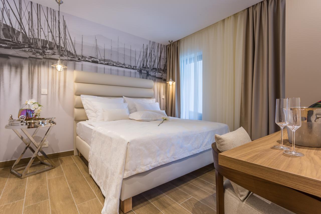 Apartments Marina Novi Novi Vinodolski Buitenkant foto