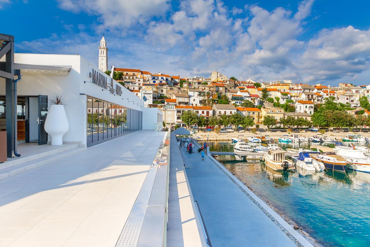 Apartments Marina Novi Novi Vinodolski Buitenkant foto